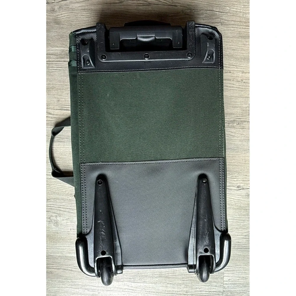 Orvis Vintage Green Canvas & Leather Wheeled Carry-On Duffel Bag 19x13x8
